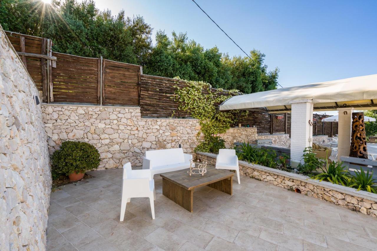 Borgo Canneto Rodi Garganico Exteriör bild
