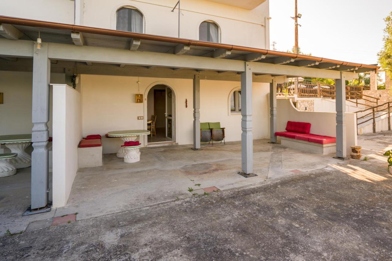 Borgo Canneto Rodi Garganico Exteriör bild